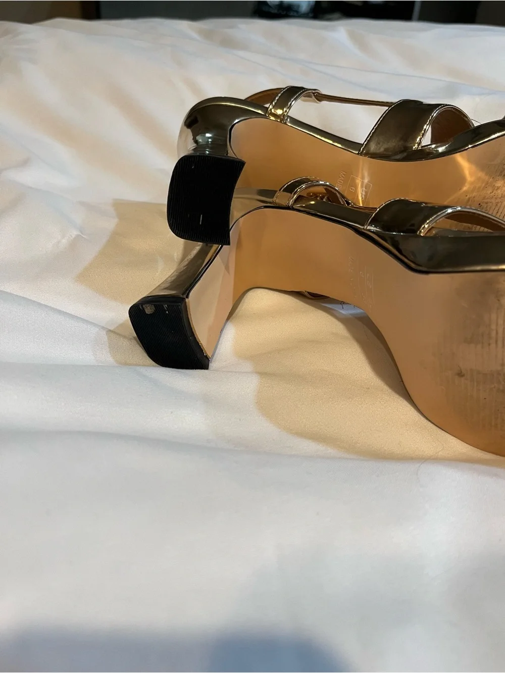 Gold metallic Platform Block Heel Sandals dress strap shoe square toe EUC size 6